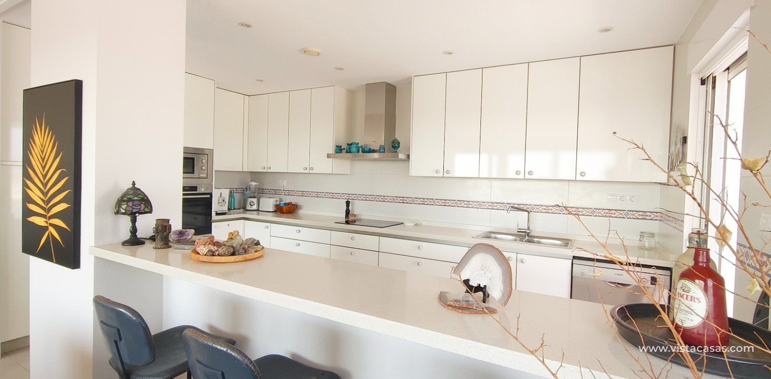 Resale - Apartment - Los Altos