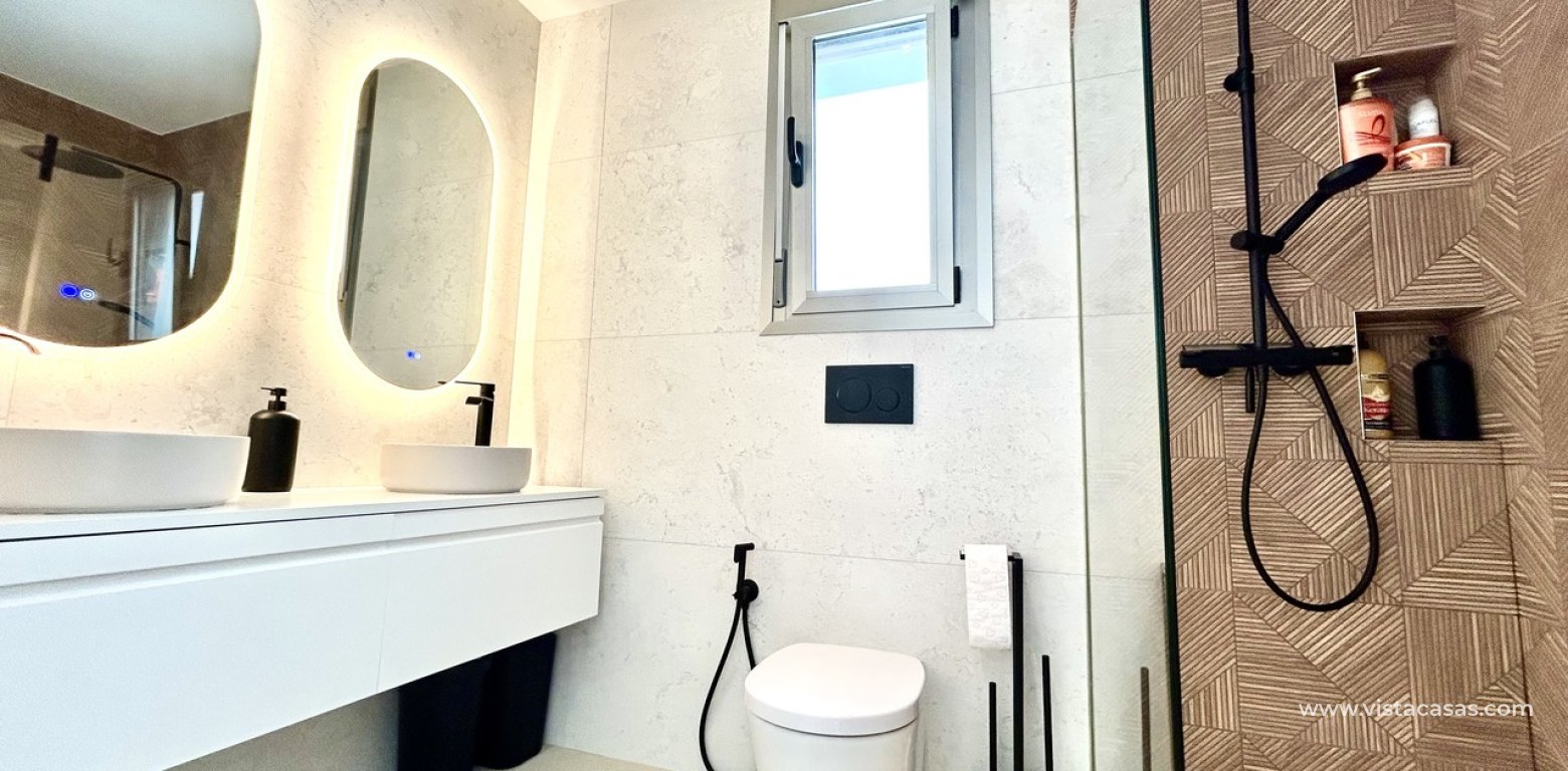 Resale - Villa - San Miguel de Salinas