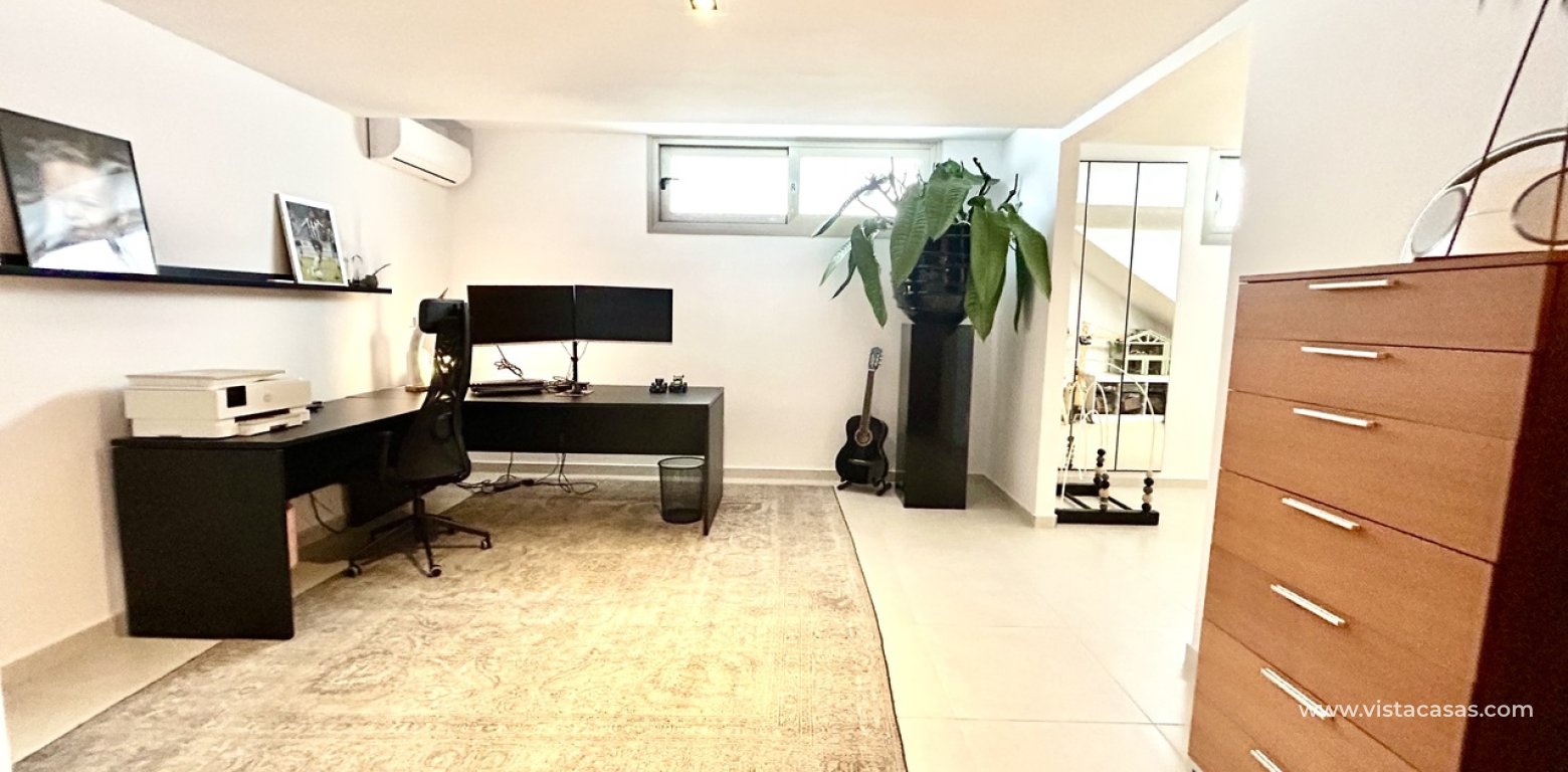 Resale - Villa - San Miguel de Salinas