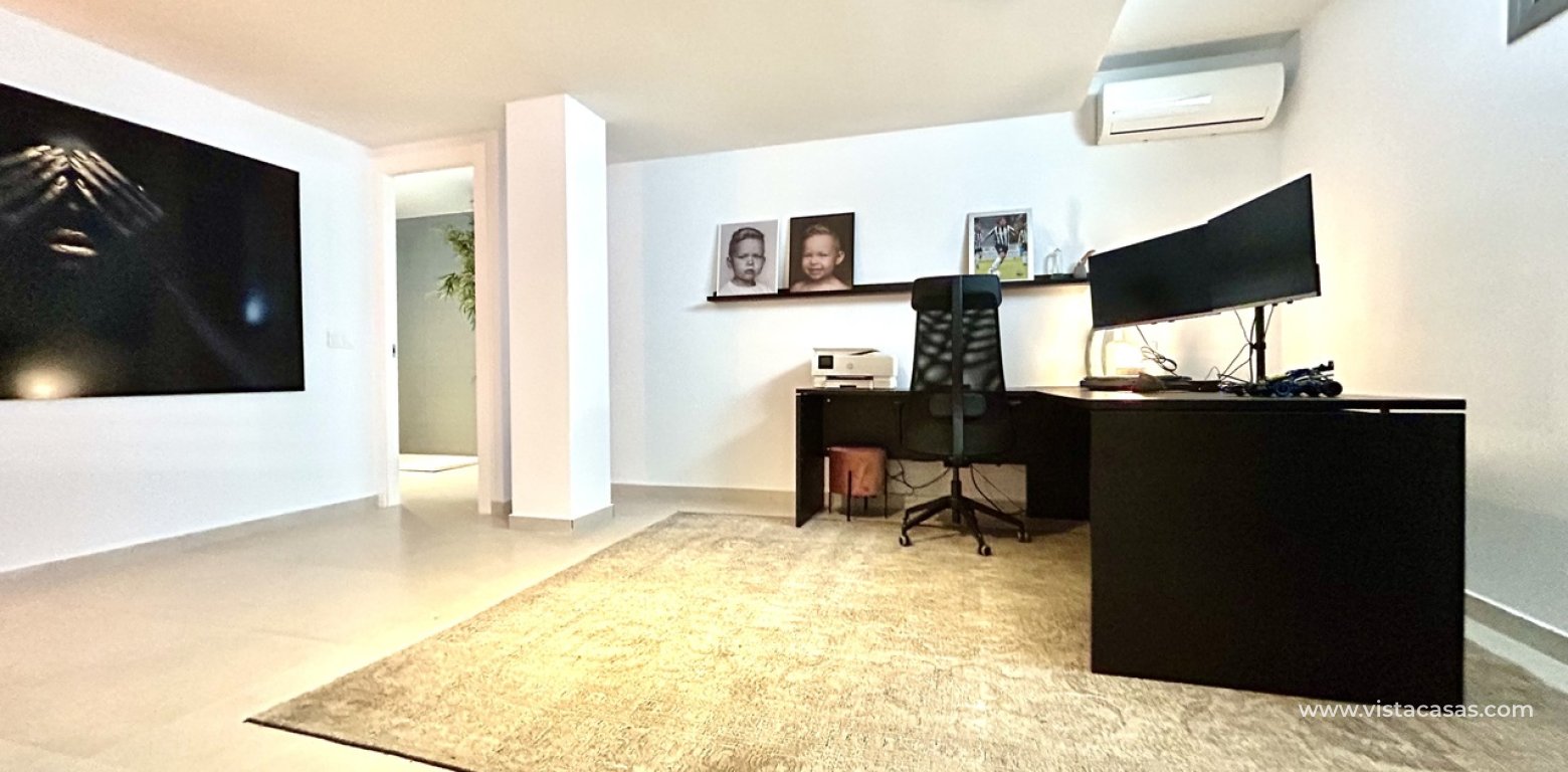 Resale - Villa - San Miguel de Salinas