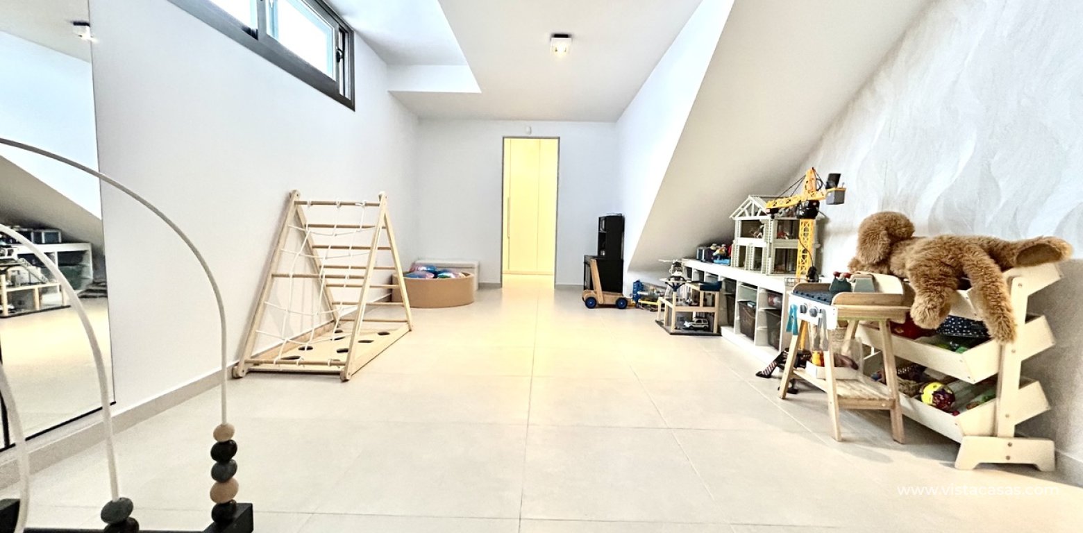 Resale - Villa - San Miguel de Salinas