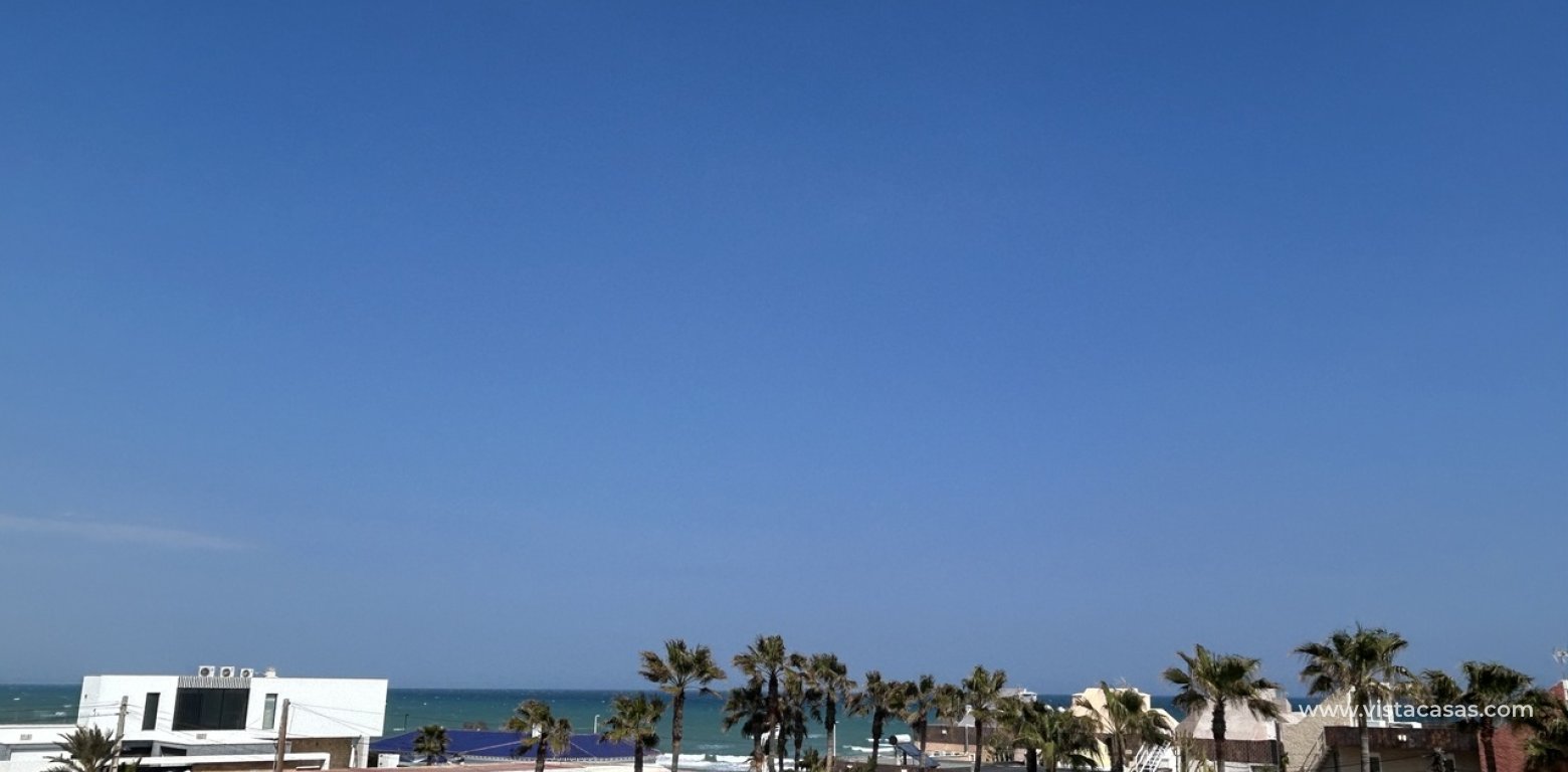 Resale - Villa - Torrevieja - La Mata