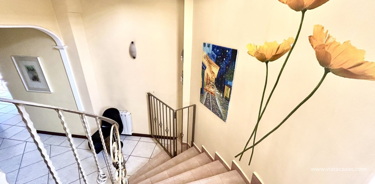 Resale - Villa - Torrevieja - La Mata