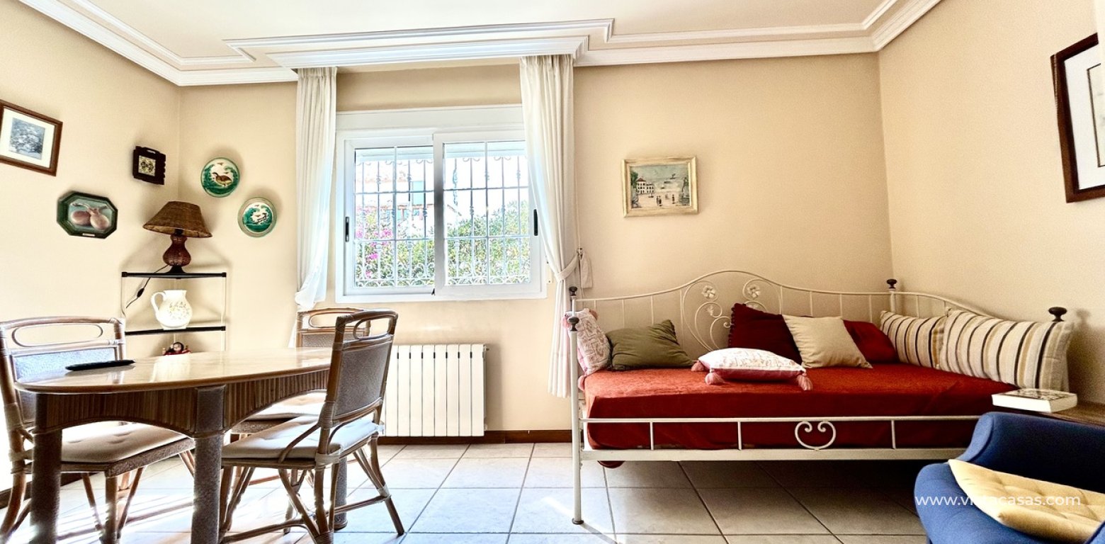 Resale - Villa - Torrevieja - La Mata