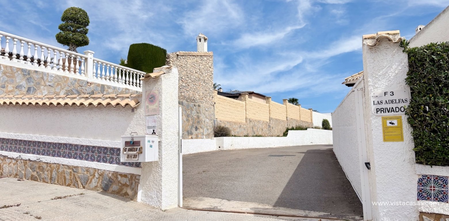 Resale - Townhouse - Cabo Roig