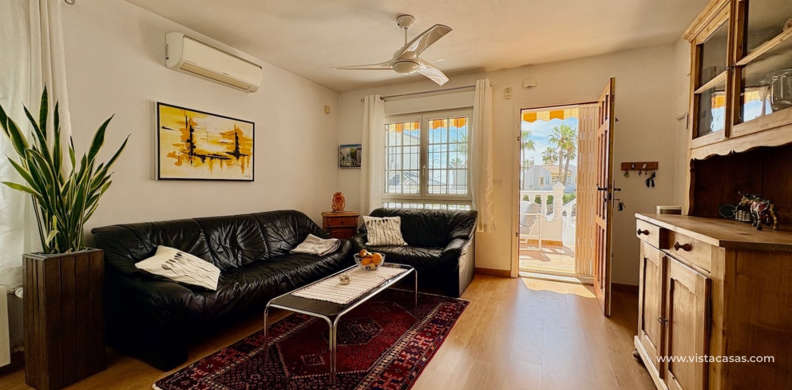 Resale - Villa - Villamartin