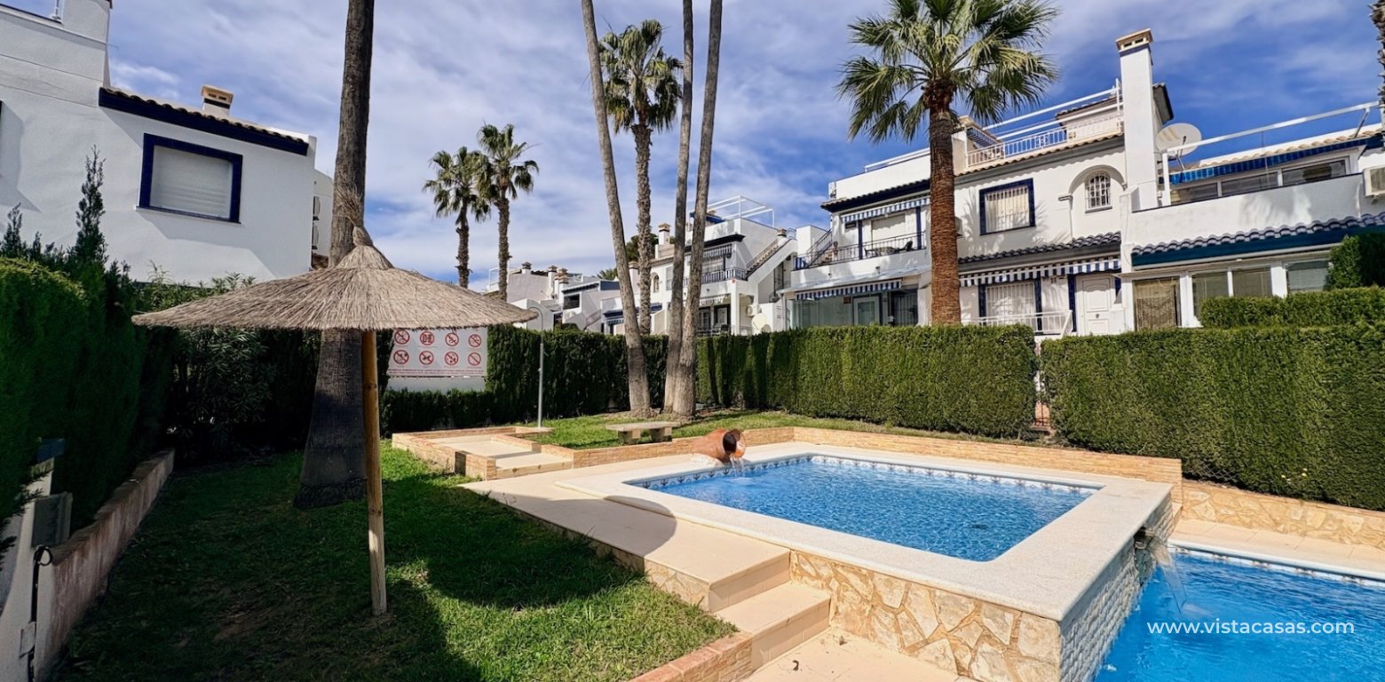 Resale - Villa - Villamartin