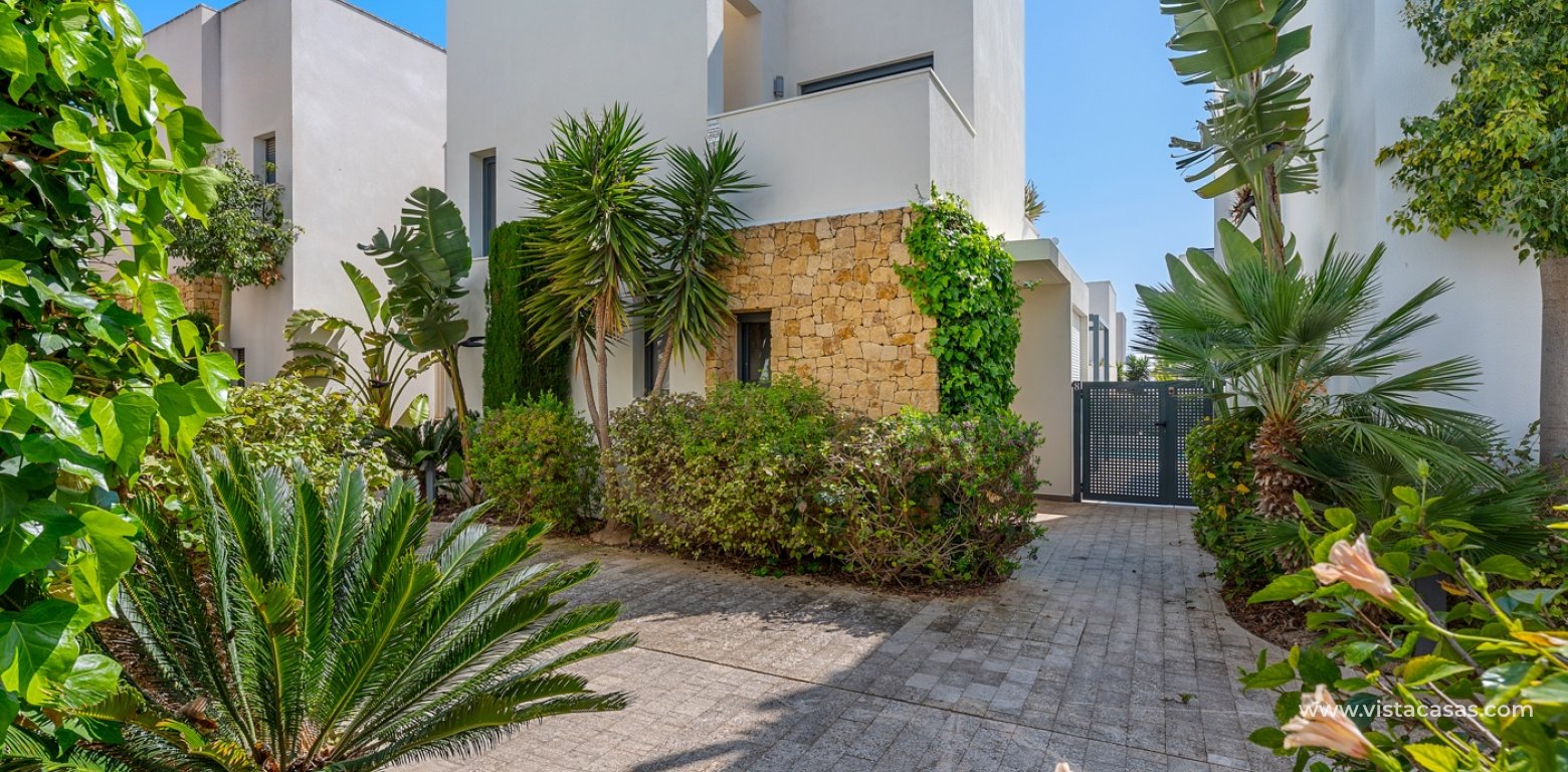 Resale - Villa - Ciudad Quesada