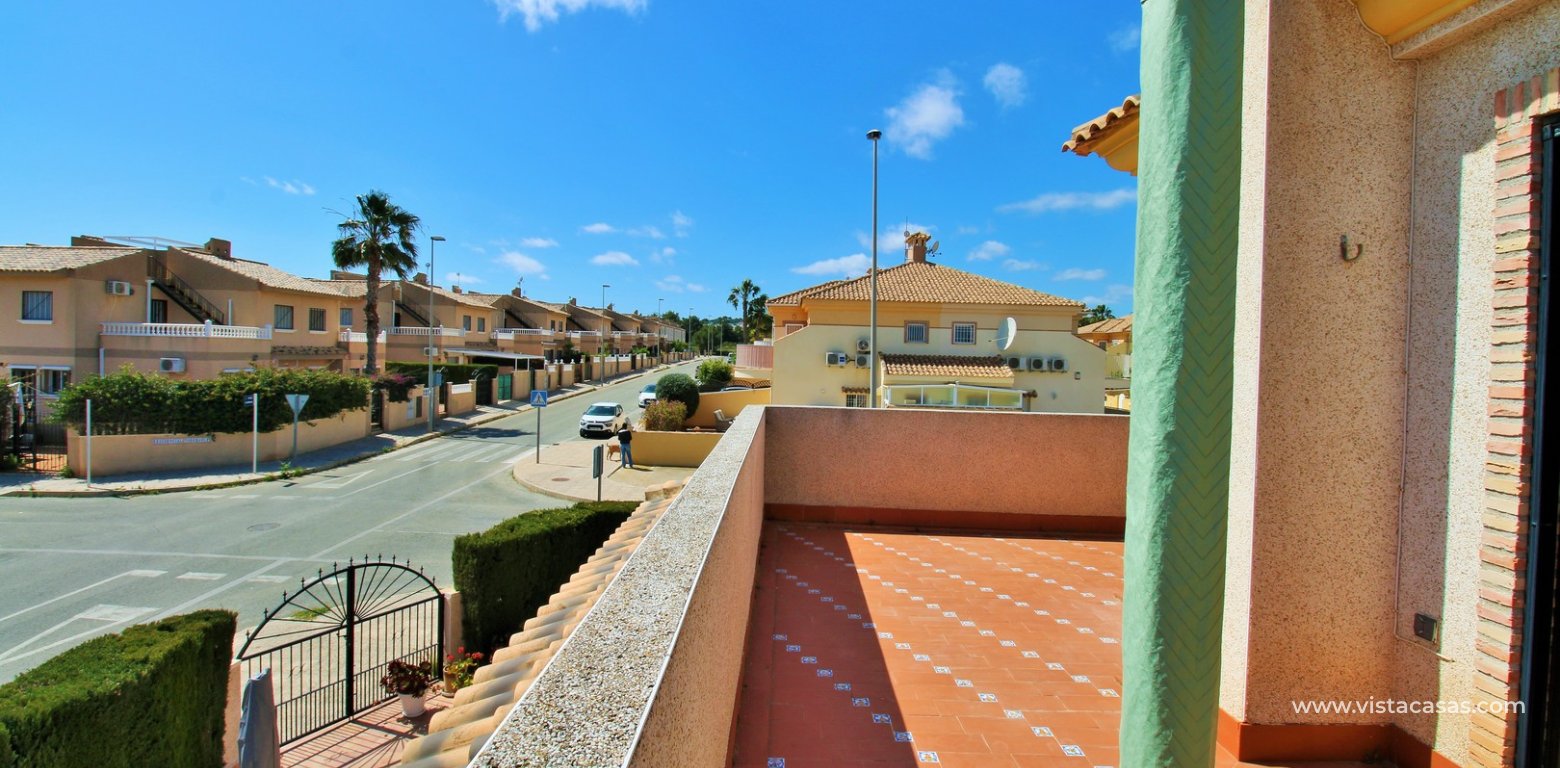 Townhouse for Sale in Oporto Golf Villamartin solarium