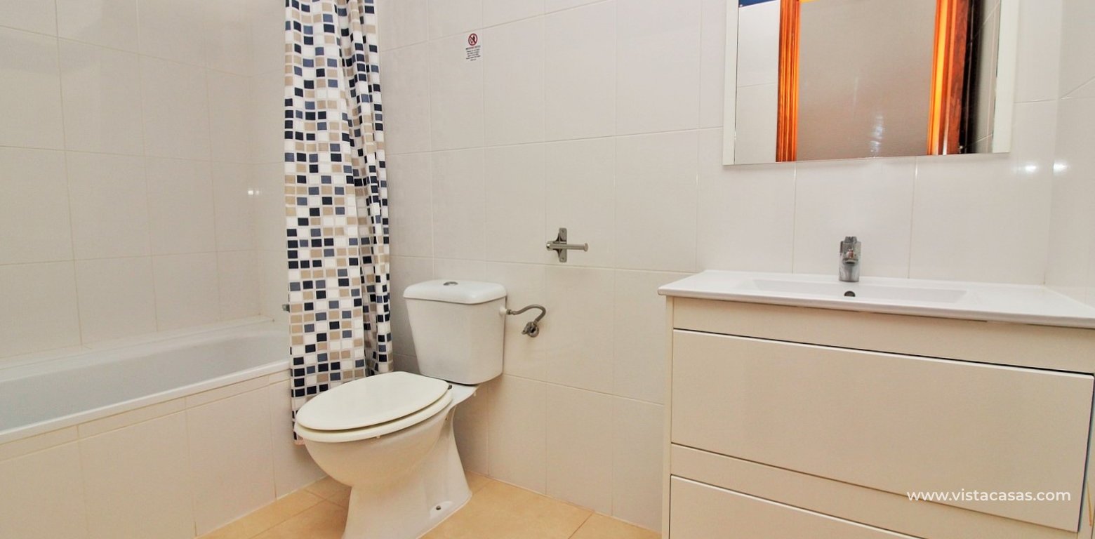 South Facing Apartment For Sale in Villamartin Plaza bathroom