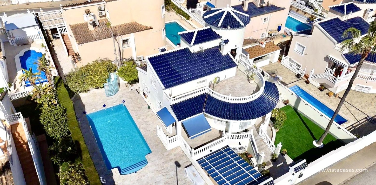 Resale - Villa - Pinar de Campoverde