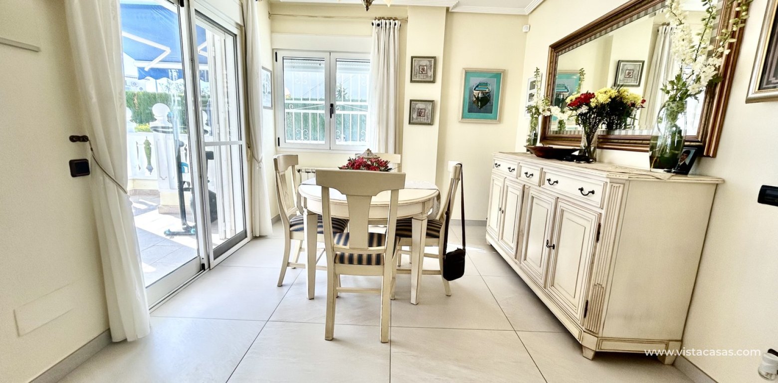 Resale - Villa - Pinar de Campoverde