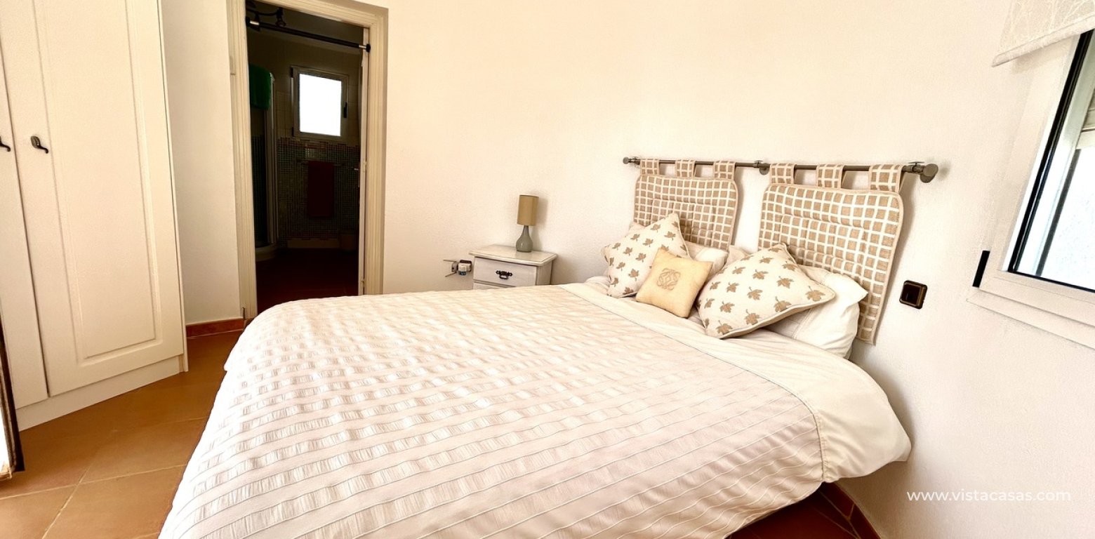 Resale - Villa - Pinar de Campoverde