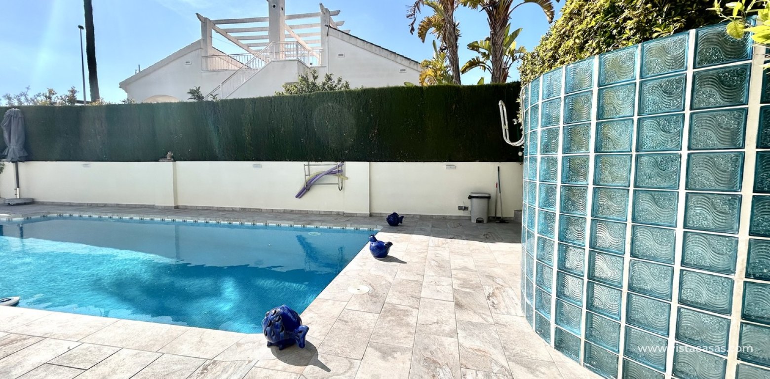 Resale - Villa - Pinar de Campoverde