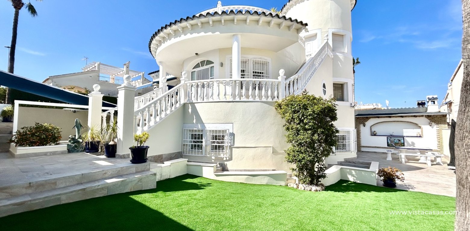 Resale - Villa - Pinar de Campoverde