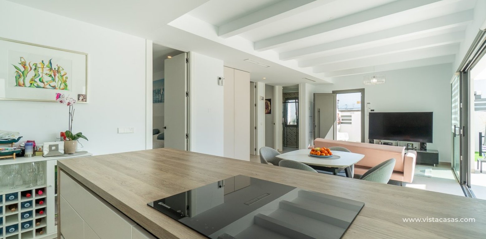 Resale - Villa - Villamartin