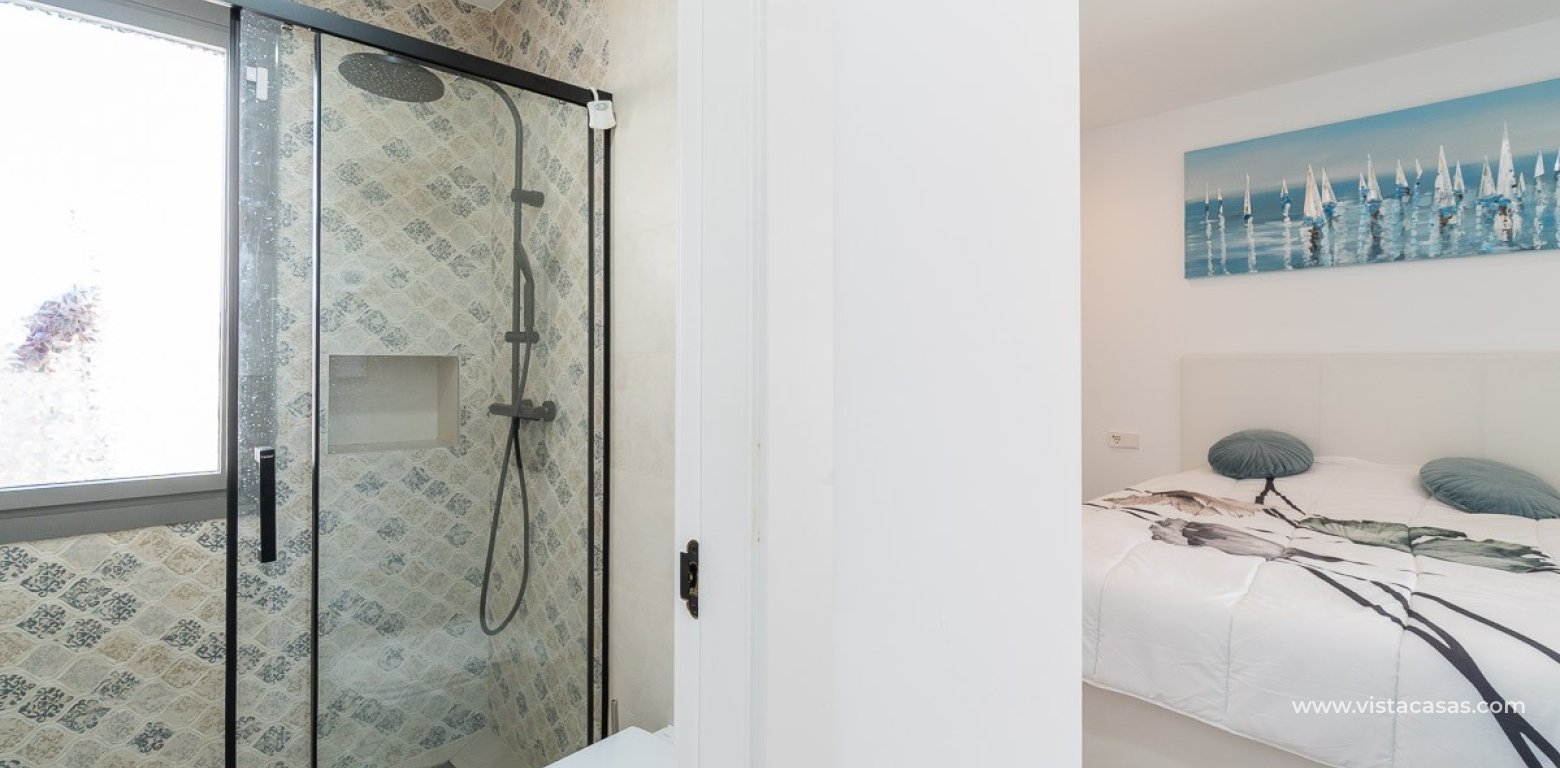 Resale - Villa - Villamartin