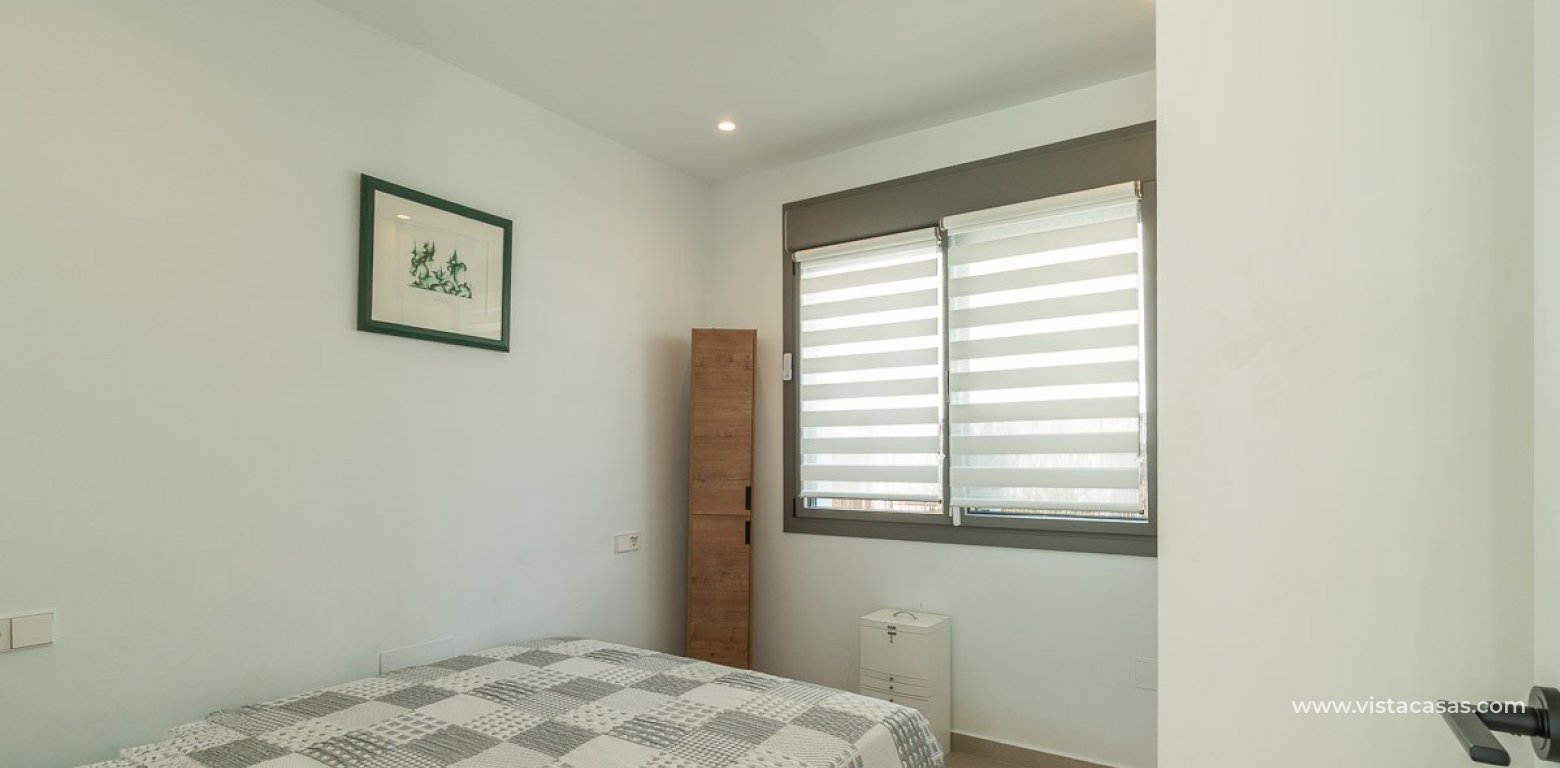 Resale - Villa - Villamartin