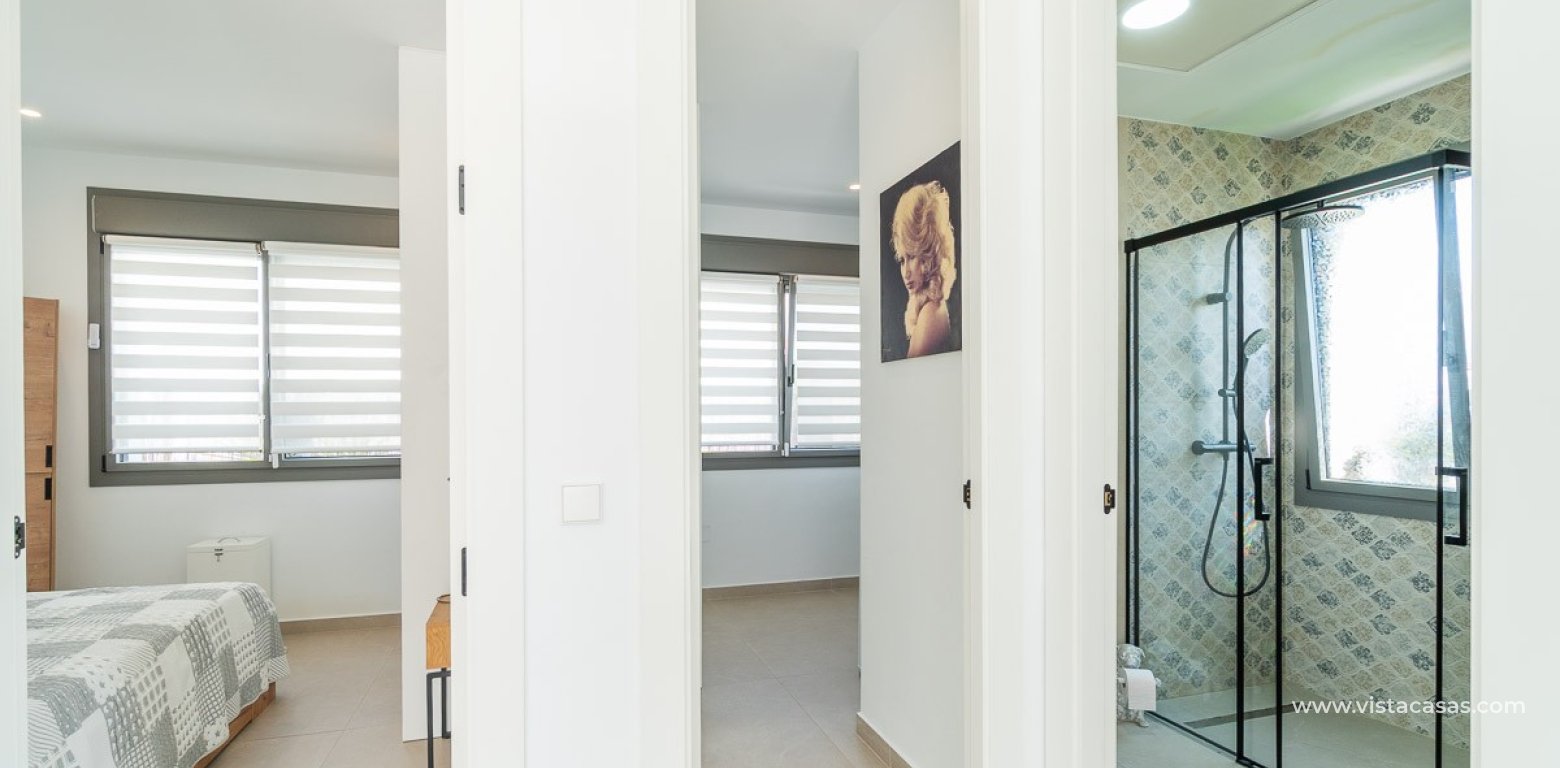 Resale - Villa - Villamartin