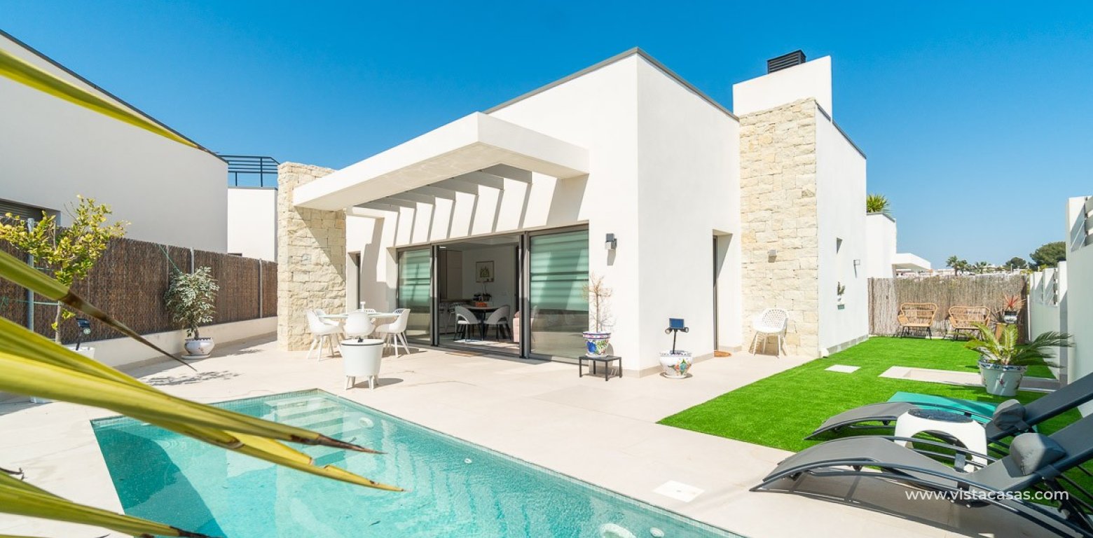 Resale - Villa - Villamartin