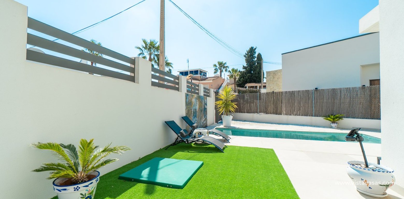 Resale - Villa - Villamartin