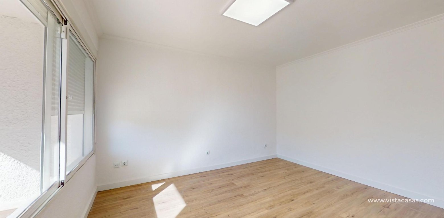 Resale - Bungalow - Orihuela Costa - Villamartin