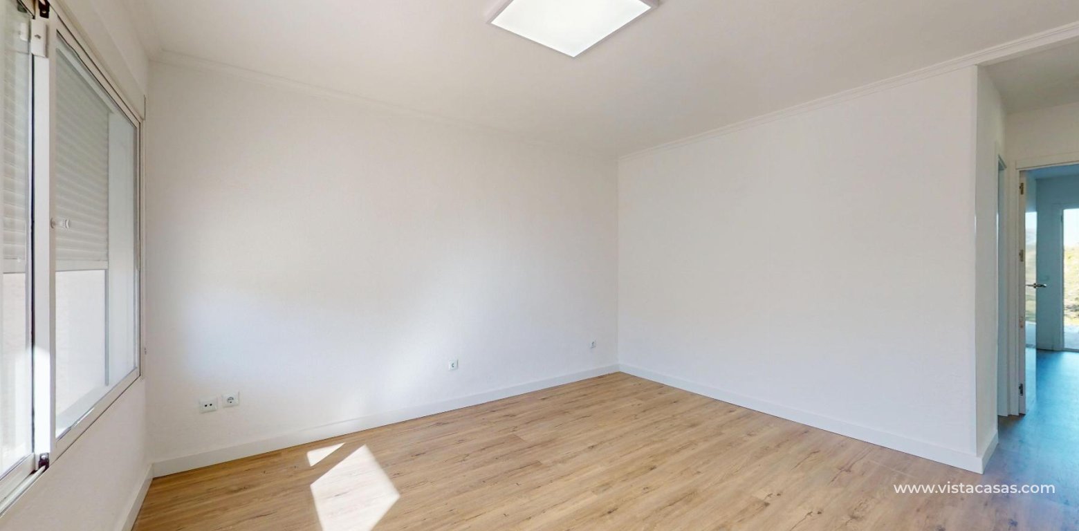 Resale - Bungalow - Orihuela Costa - Villamartin