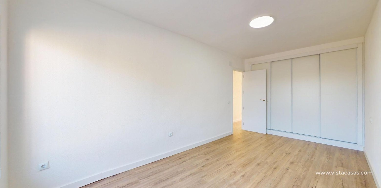 Resale - Bungalow - Orihuela Costa - Villamartin