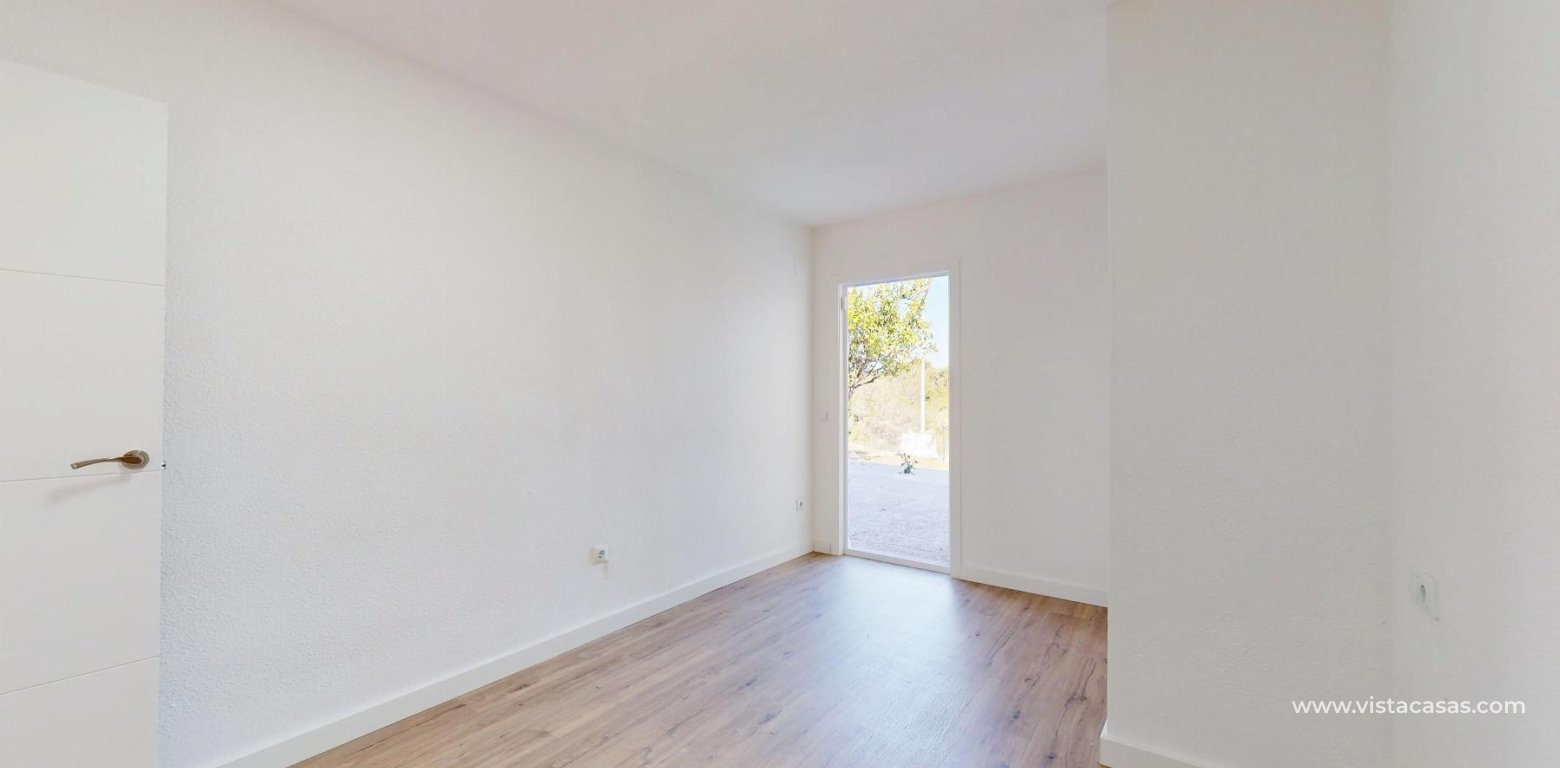 Resale - Bungalow - Orihuela Costa - Villamartin