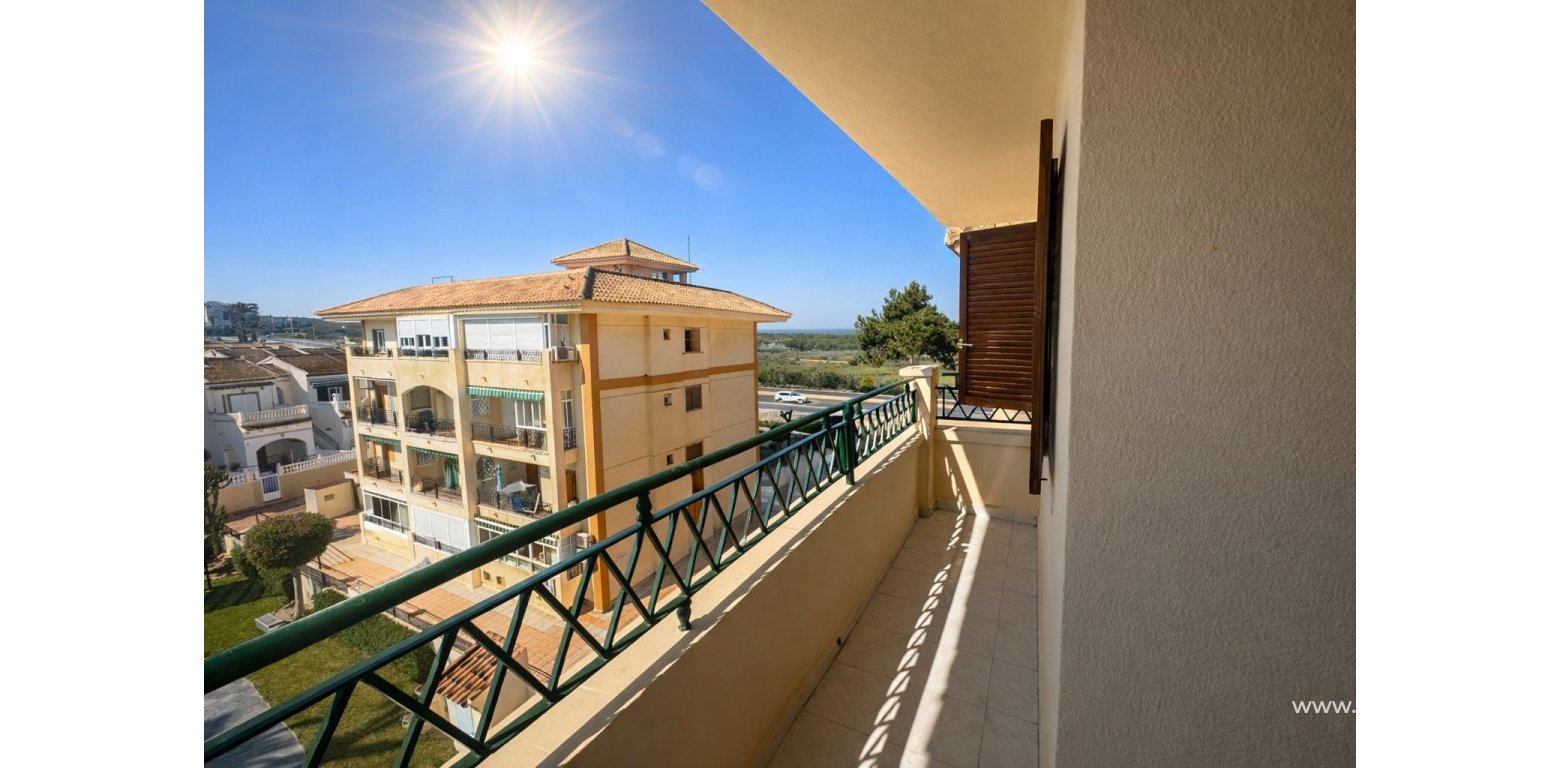 Sale - Appartement - Torrevieja - La Mata