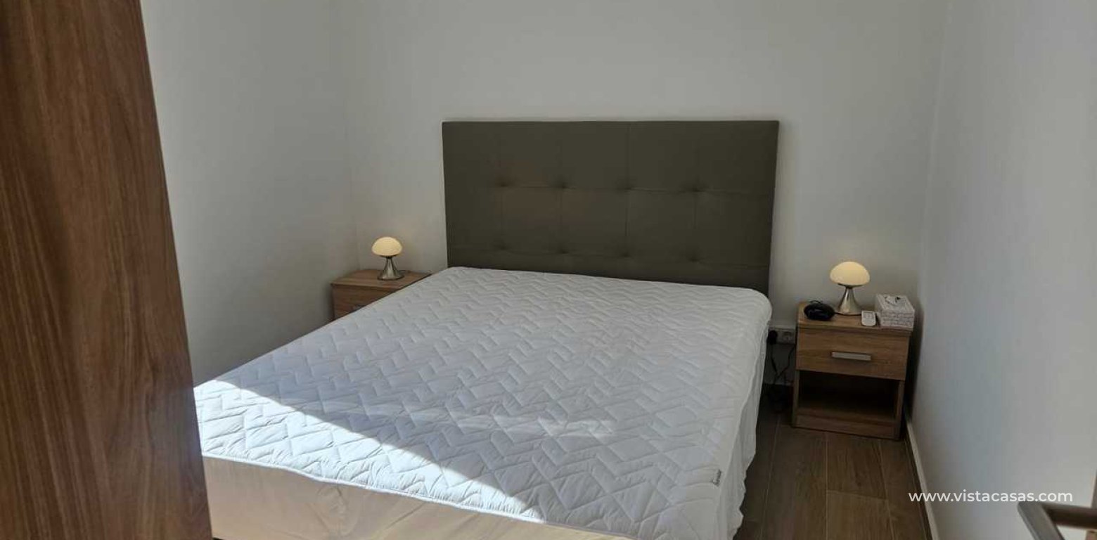 Resale - Villa - Torrevieja