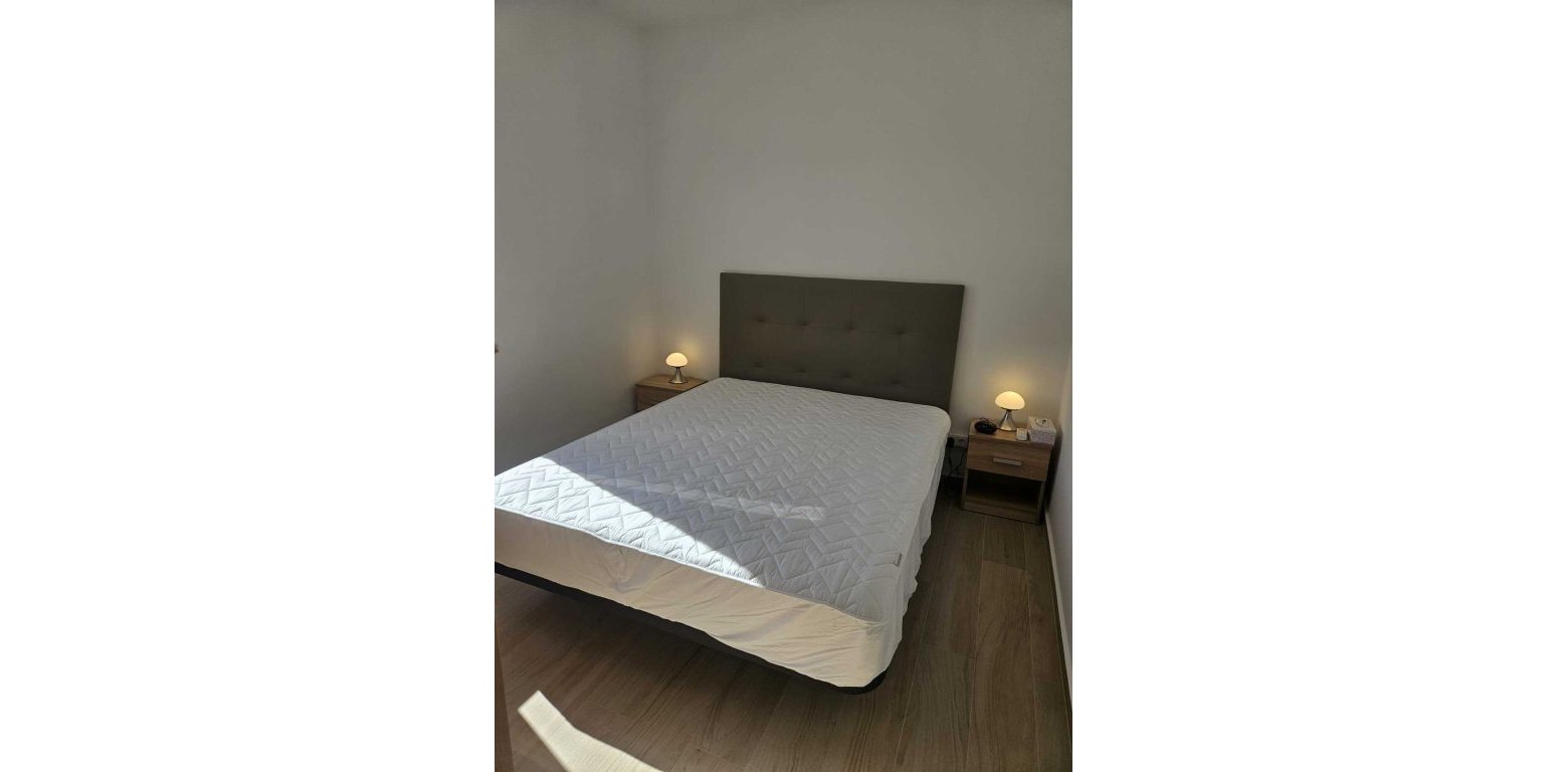 Resale - Villa - Torrevieja