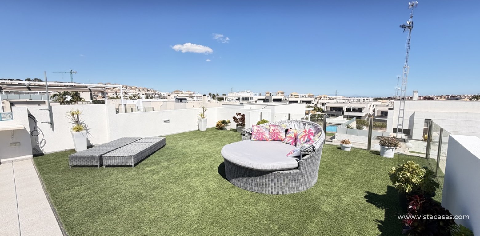 Resale - Villa - Villamartin