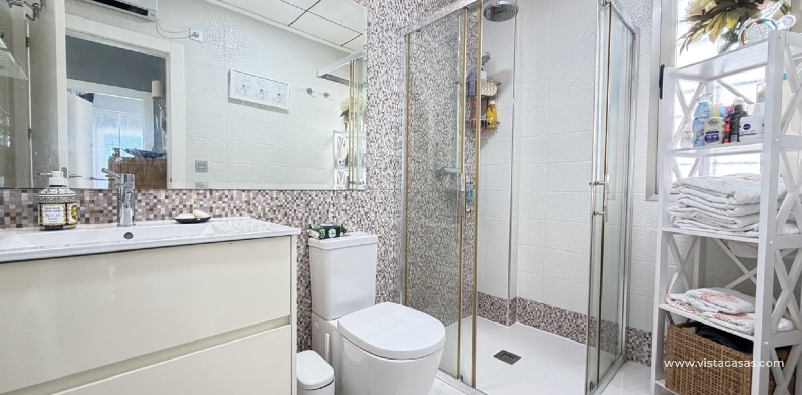 Resale - Villa - Villamartin