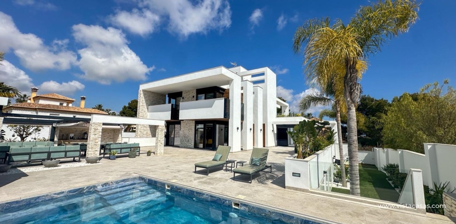 Resale - Villa - Villamartin