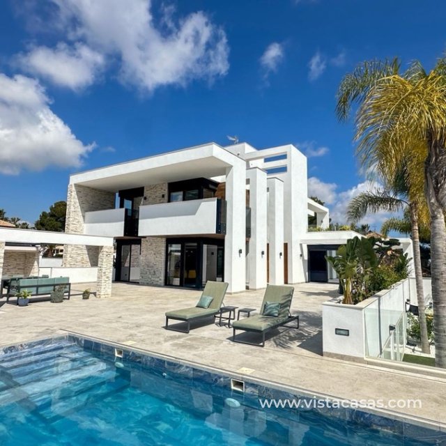 Villa - Resale - Villamartin - Villamartin