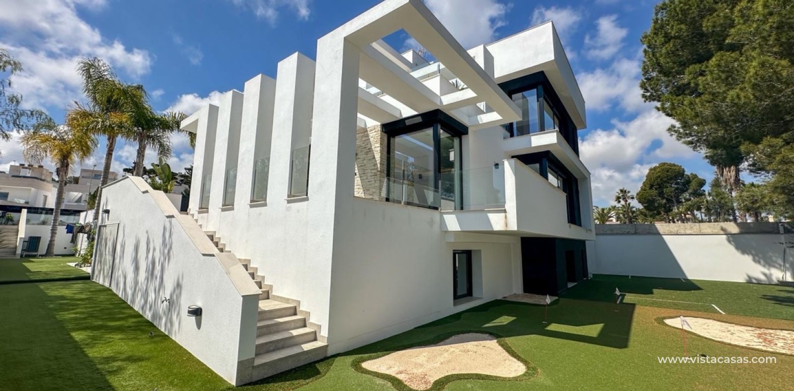 Resale - Villa - Villamartin