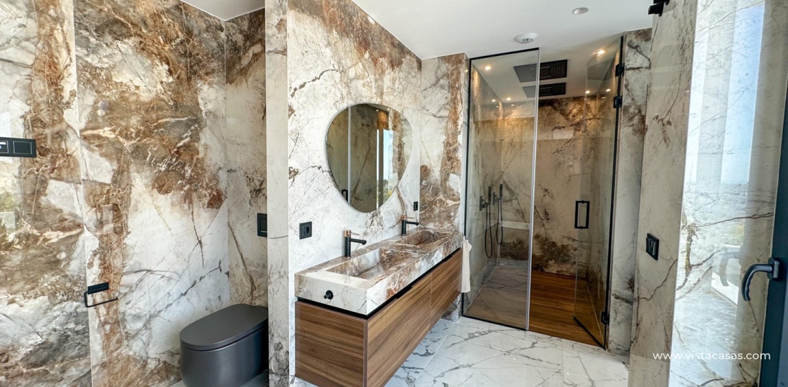 Resale - Villa - Villamartin