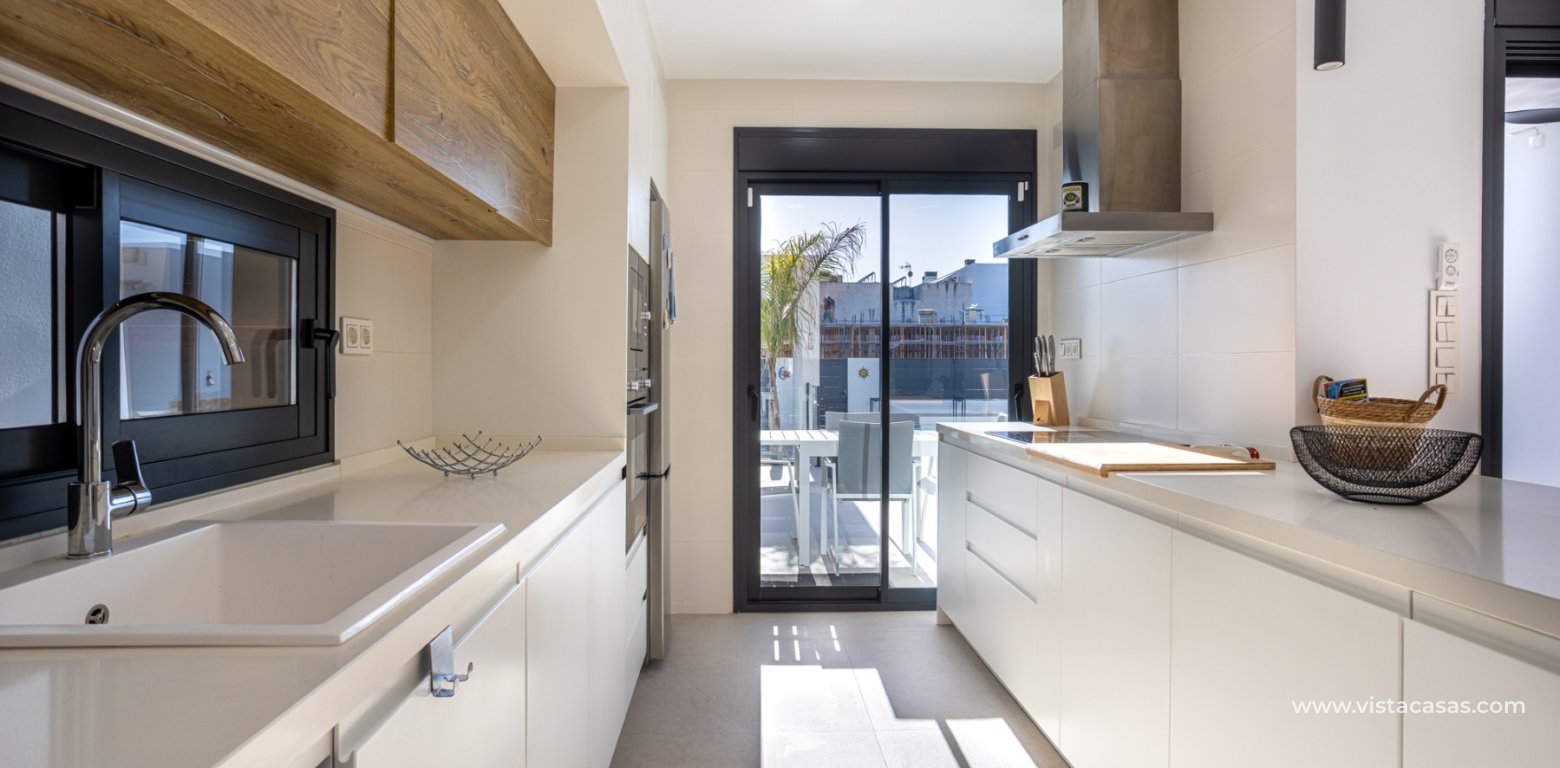 Resale - Villa - Dolores