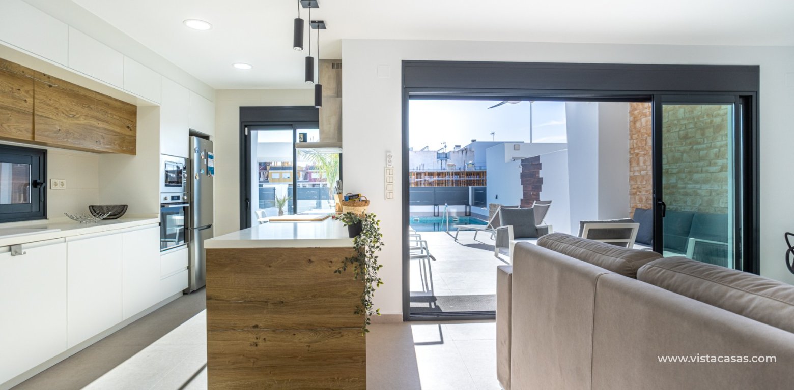 Resale - Villa - Dolores