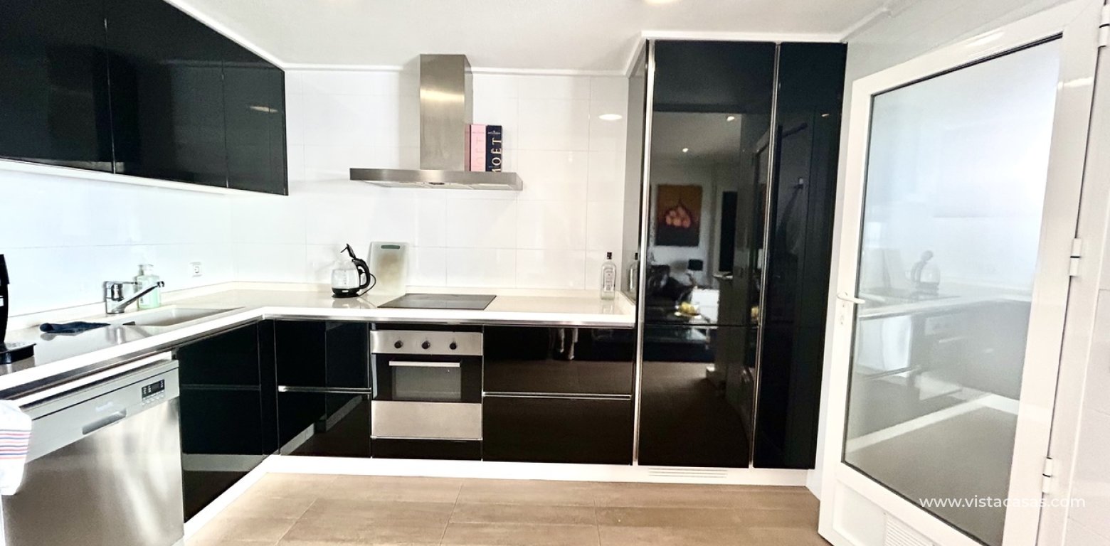 Resale - Apartment - Villamartin