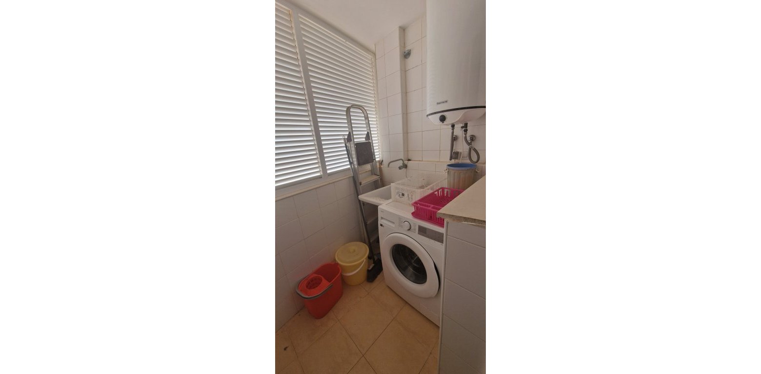 Resale - Apartment - Javea