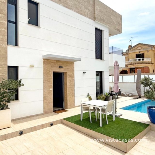 Villa - Resale - Villamartin - Villamartin