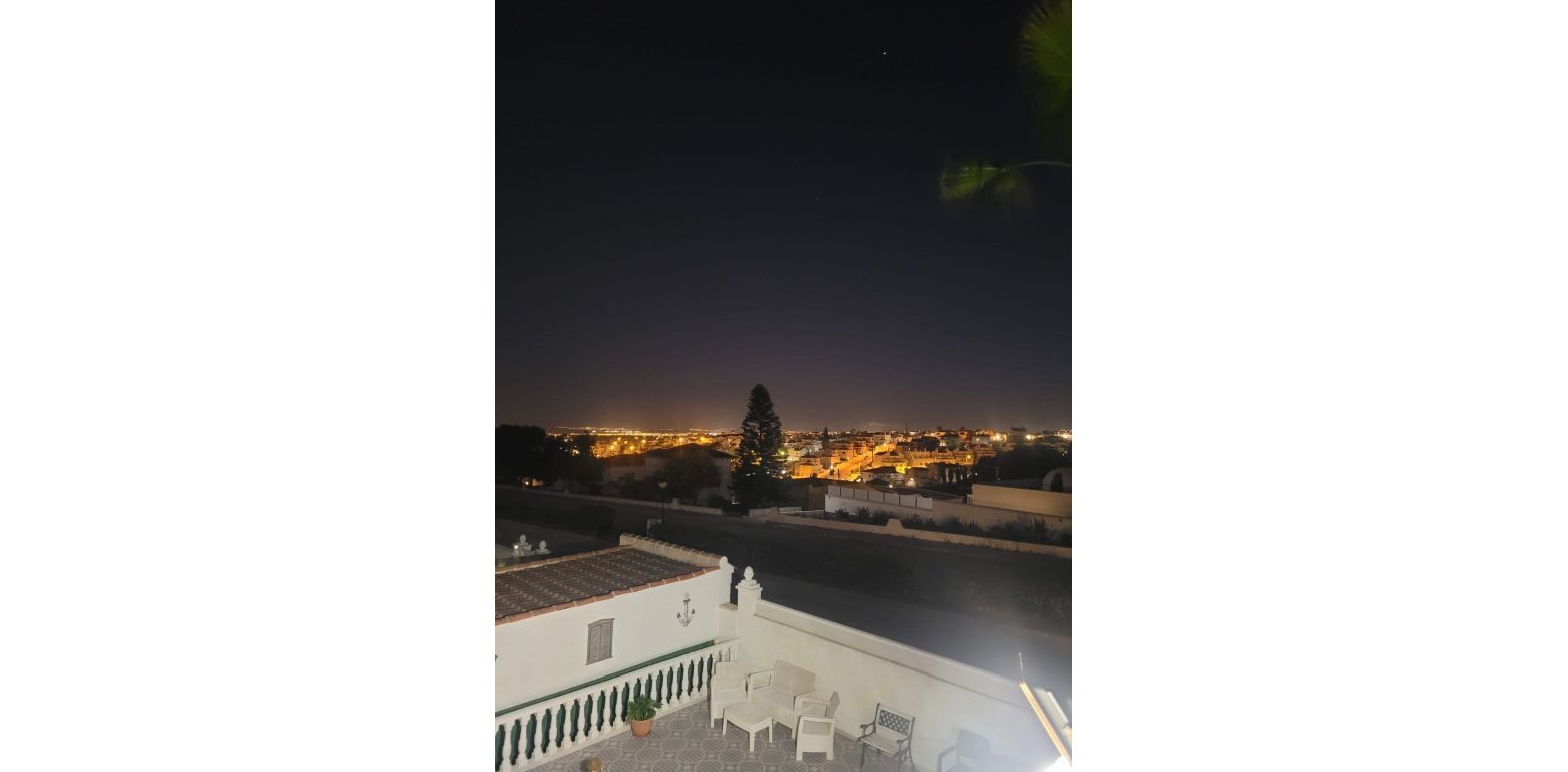 Venta - Chalet - Villamartin