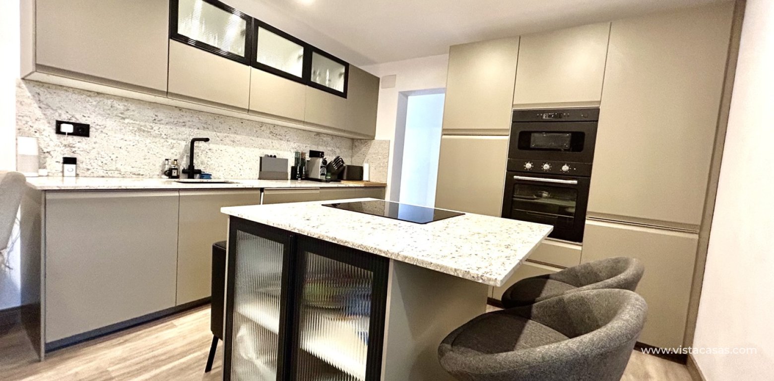 Resale - Townhouse - San Miguel de Salinas