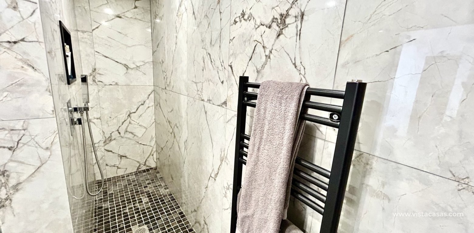 Resale - Townhouse - San Miguel de Salinas