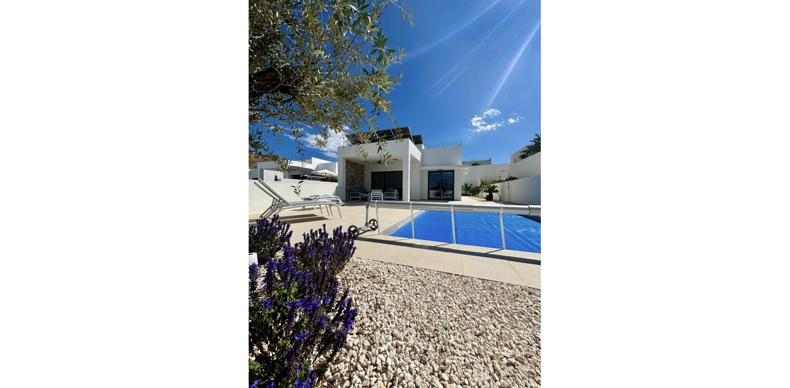 Nouvelle Construction - Villa - Benijofar