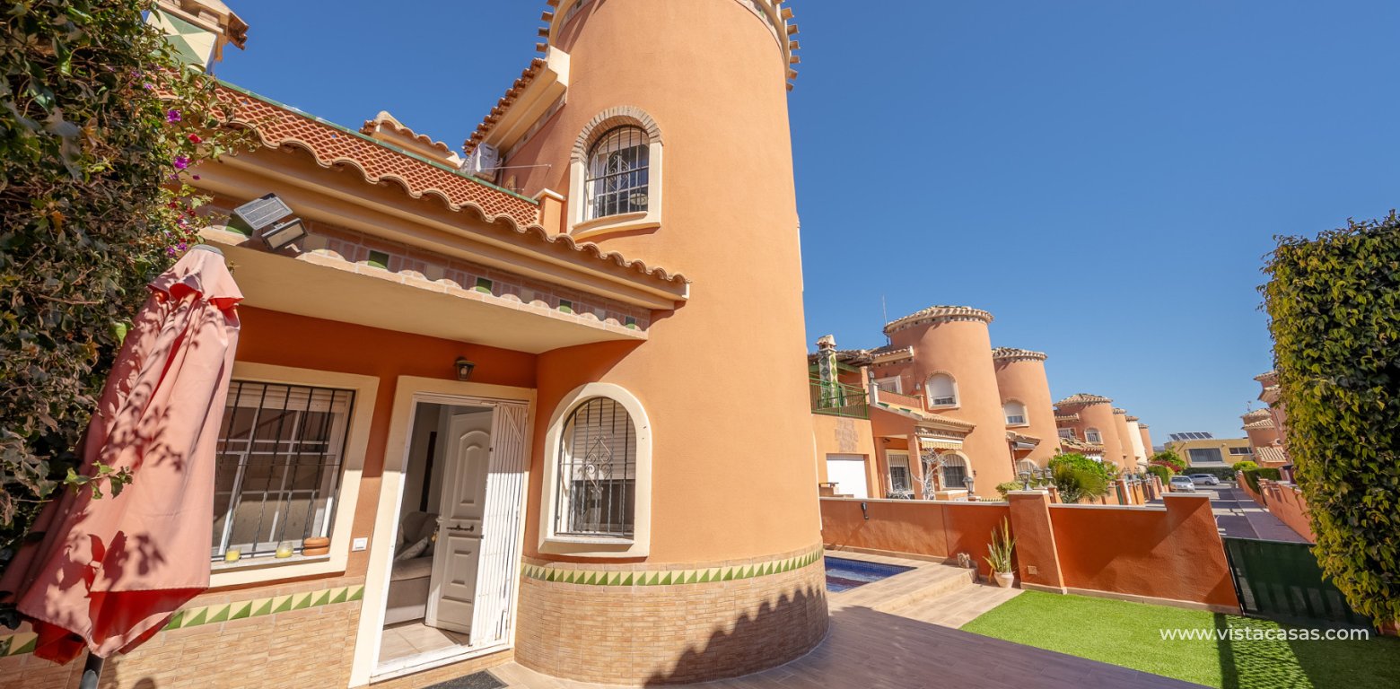 Sale - Villa - Playa Flamenca - Sportcentre