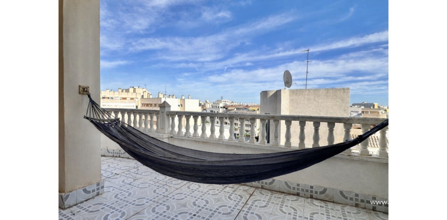 Resale - Apartment - Torrevieja