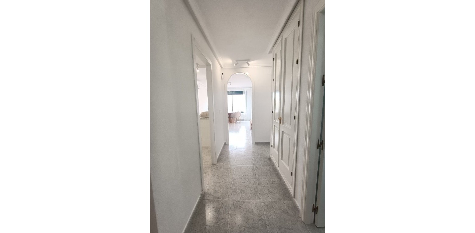 Wtórny - Apartment - Villamartin